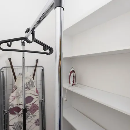 011 Milesevska Apartment