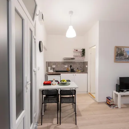 Apartamento 011 Milesevska